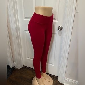 Lululemon align tights cranberry sz 6